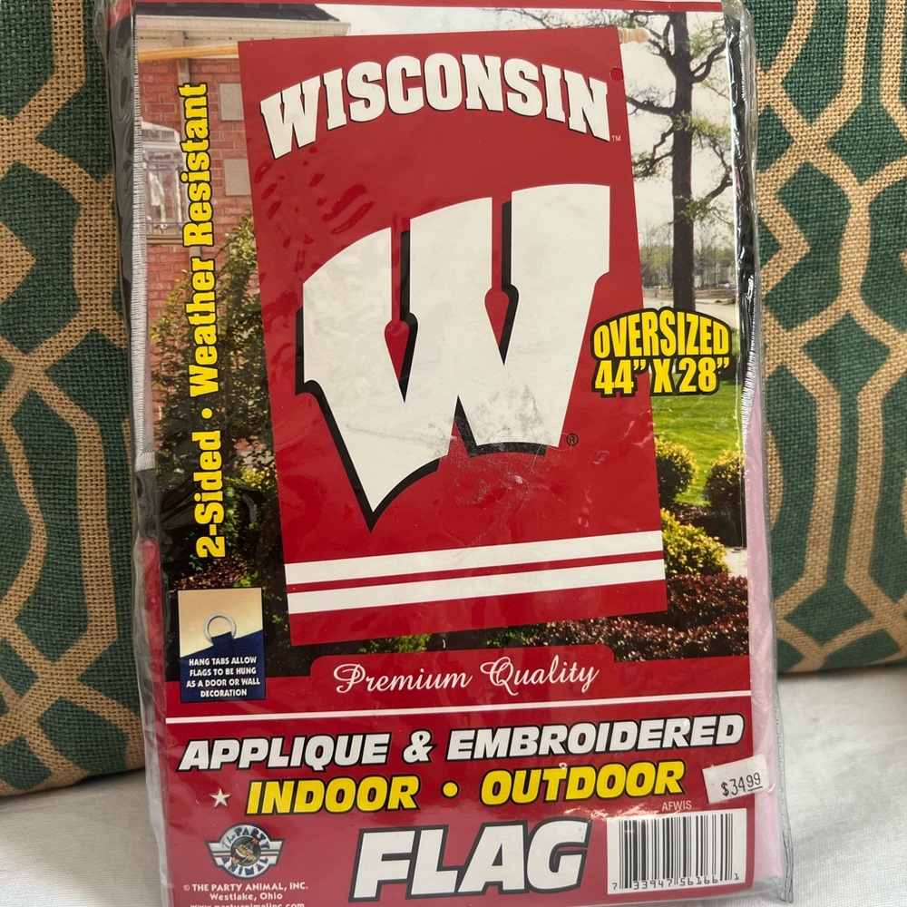 NWT- University of Wisconsin Flag